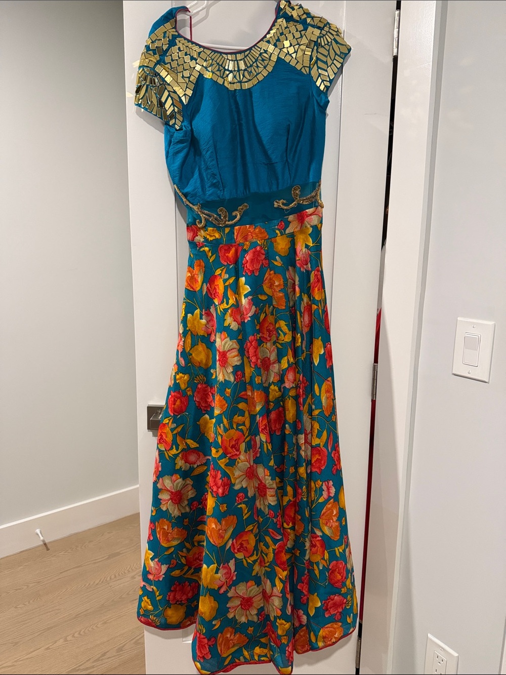 Women’s Indian attire dress with pants